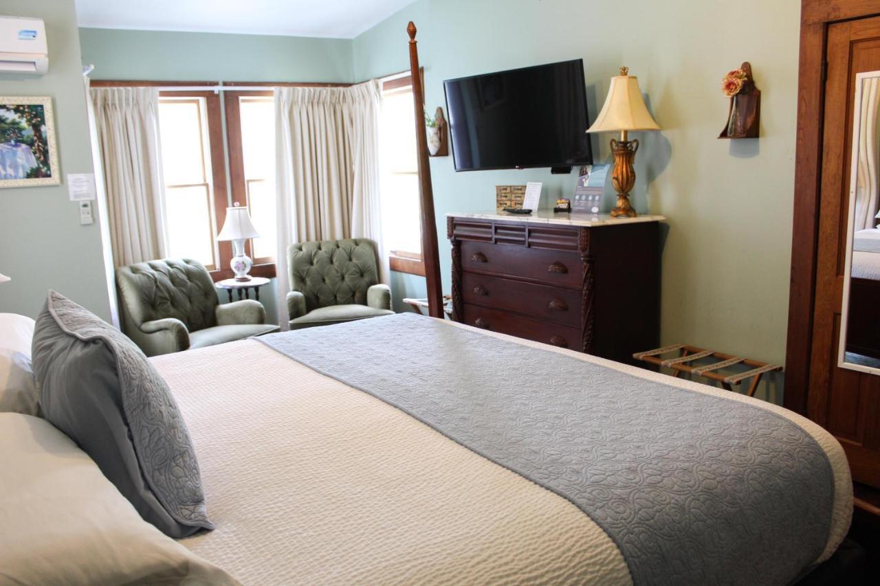 Sweetwater Branch Inn Gainesville Phòng bức ảnh
